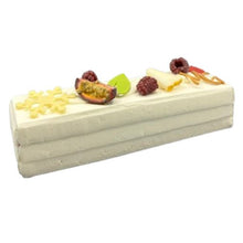 Charger l&#39;image dans la galerie, La bûche glacée (vacherin)
